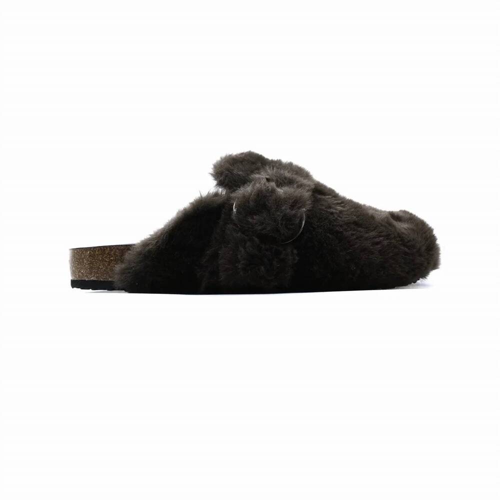 NEW SOLÉA women's aspen fur clogs in bark